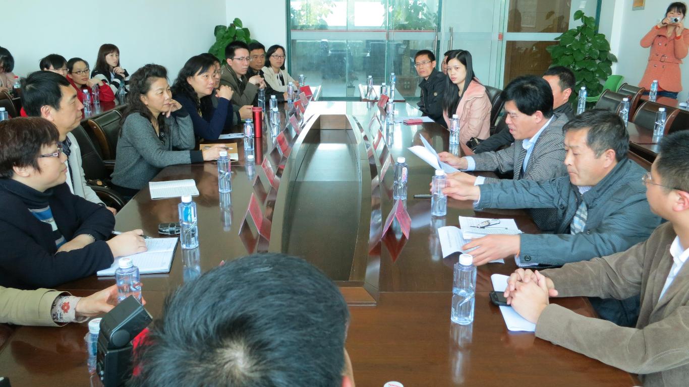 经济学院调研师生与长乐市王建刚副市长举行座谈会